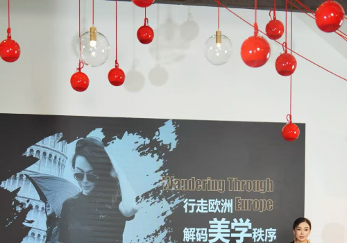 柏荟女性成长哲学：在万千角色中，守护不被定义的自己